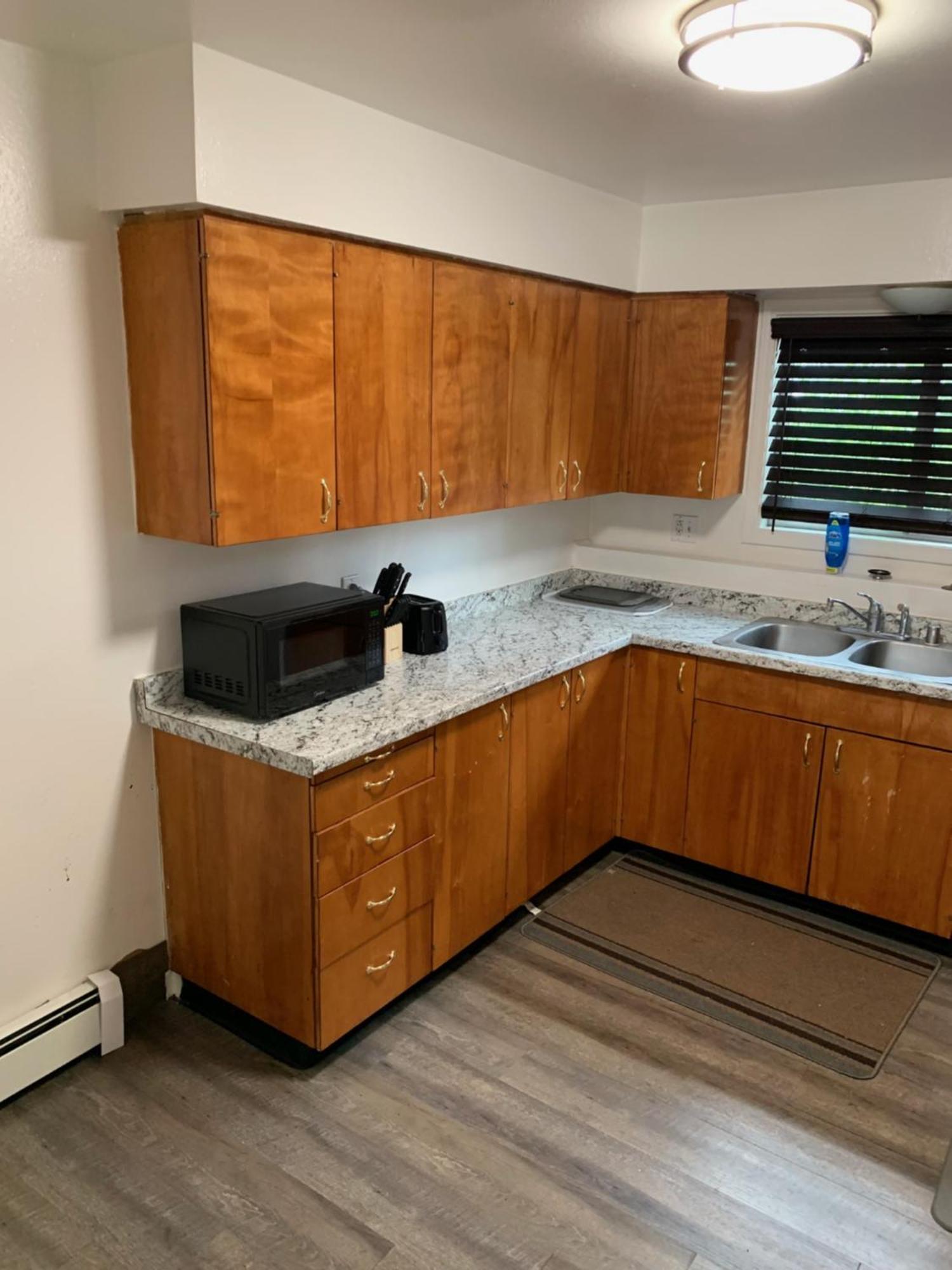410 E45th 2 Bedroom Apartment Anchorage